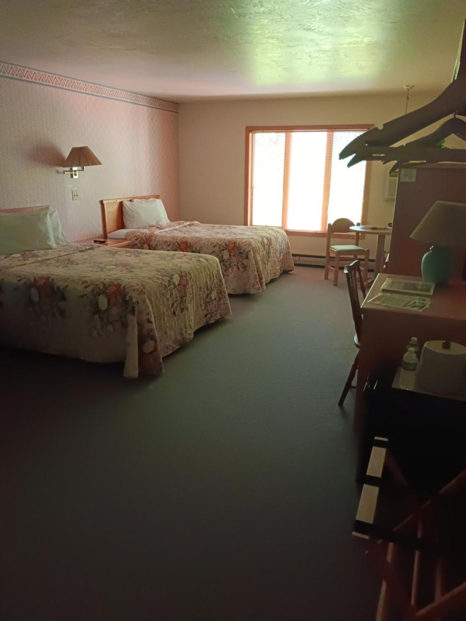 White Birch Inn スタージョンベイ エクステリア 写真